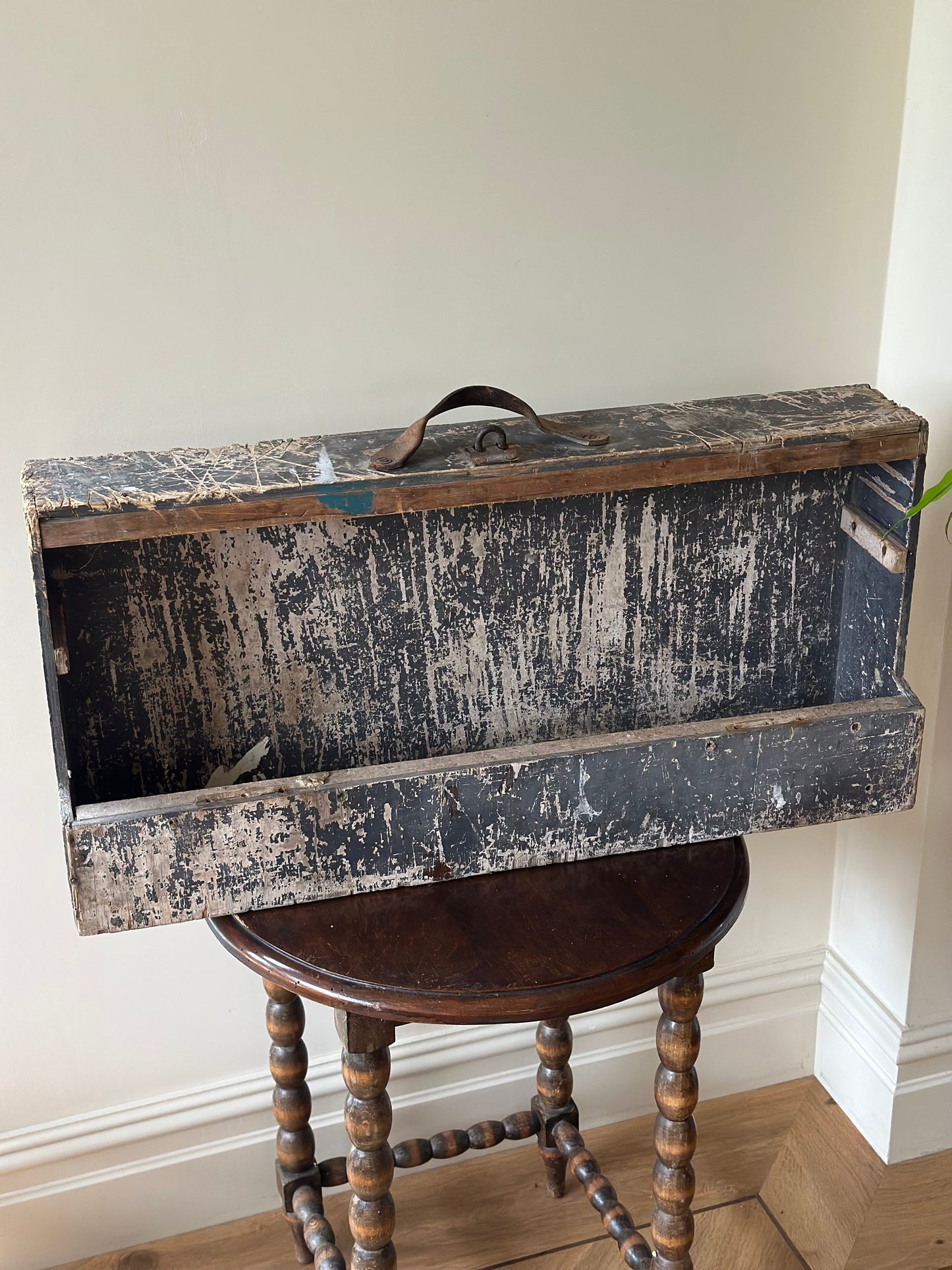 Vintage tool makers shelf large display