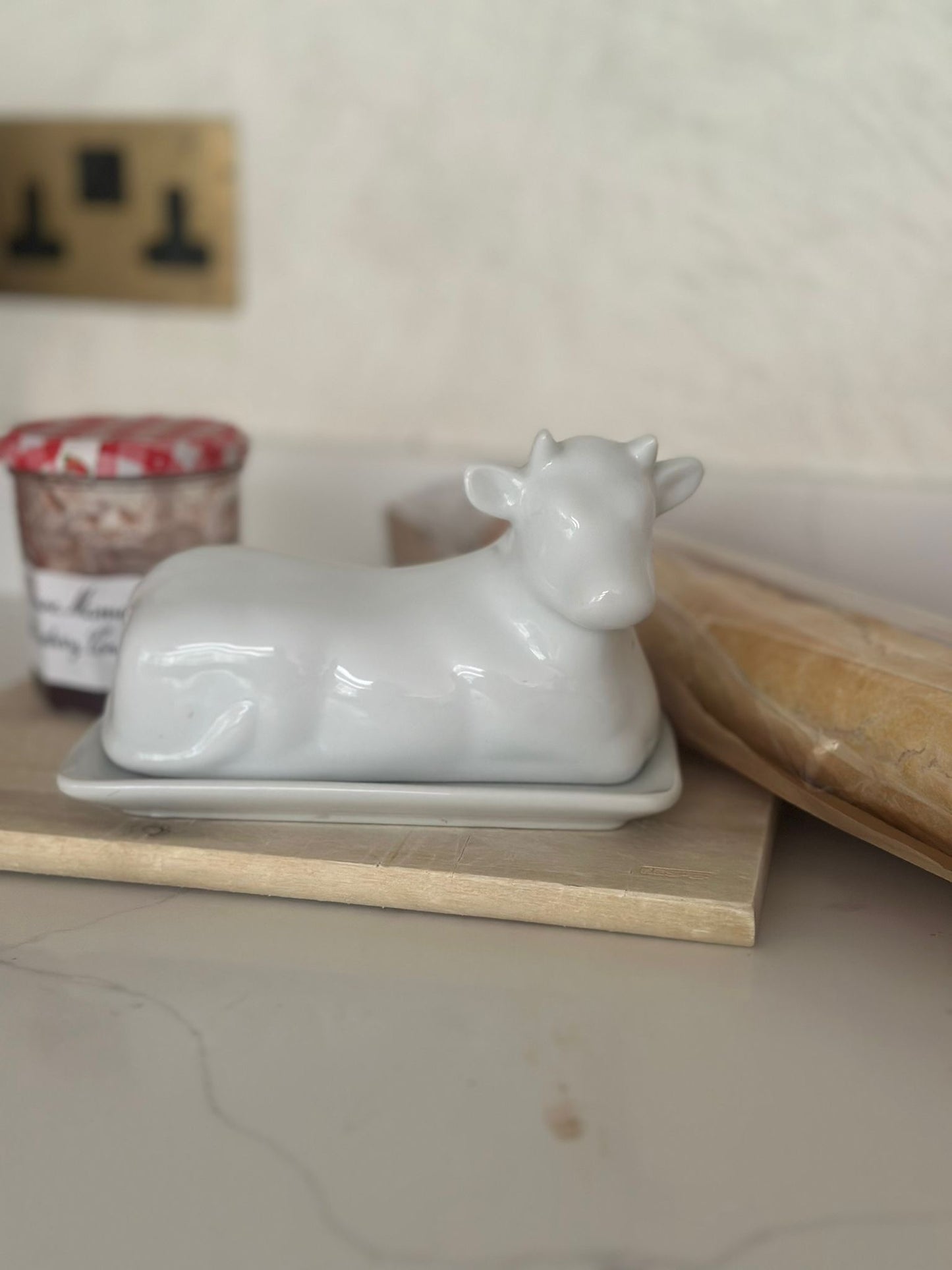 ceramic white cow ๐ฎ butter dish