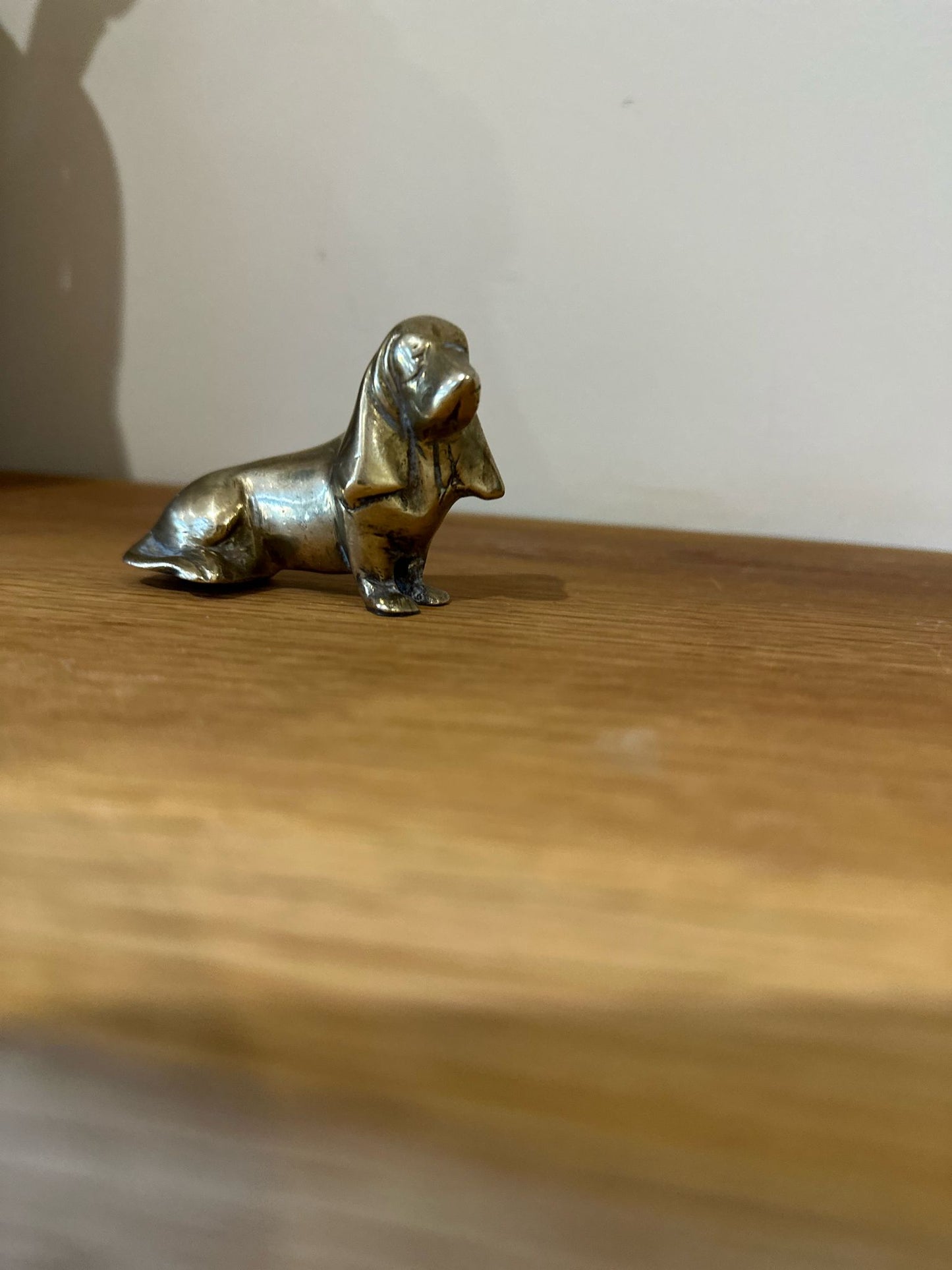 basset hound vintage brass paperweight