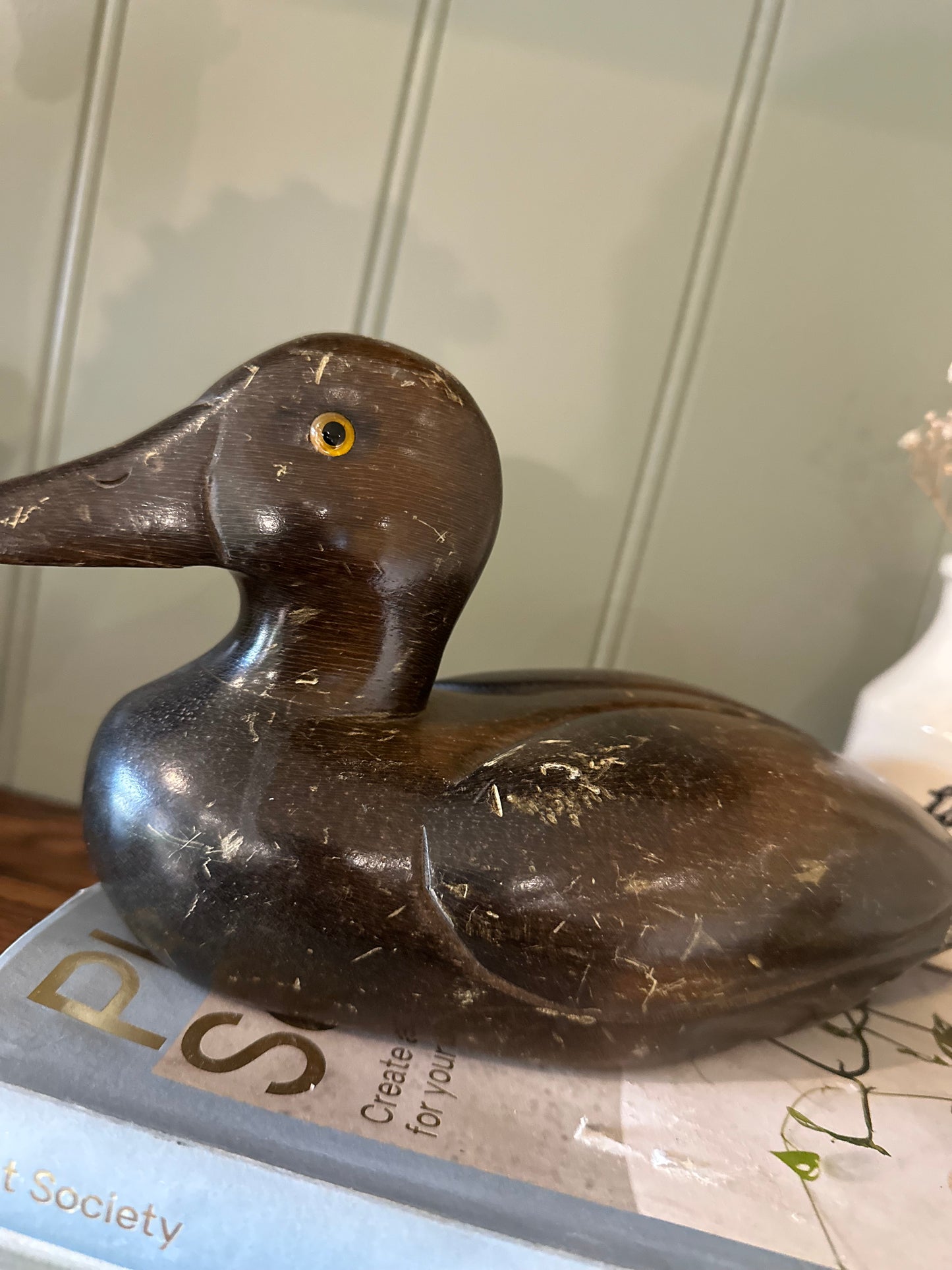 Dark wood vintage decoy duck