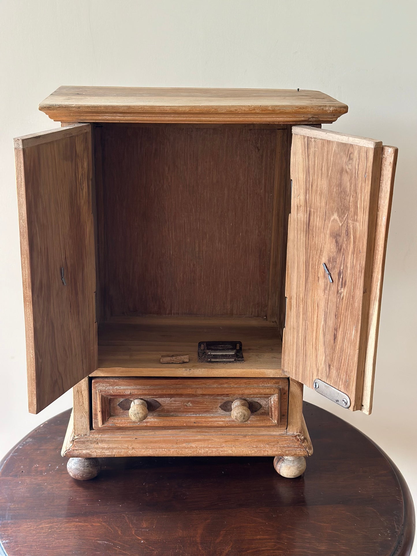 Spice cupboard - vintage kitchen