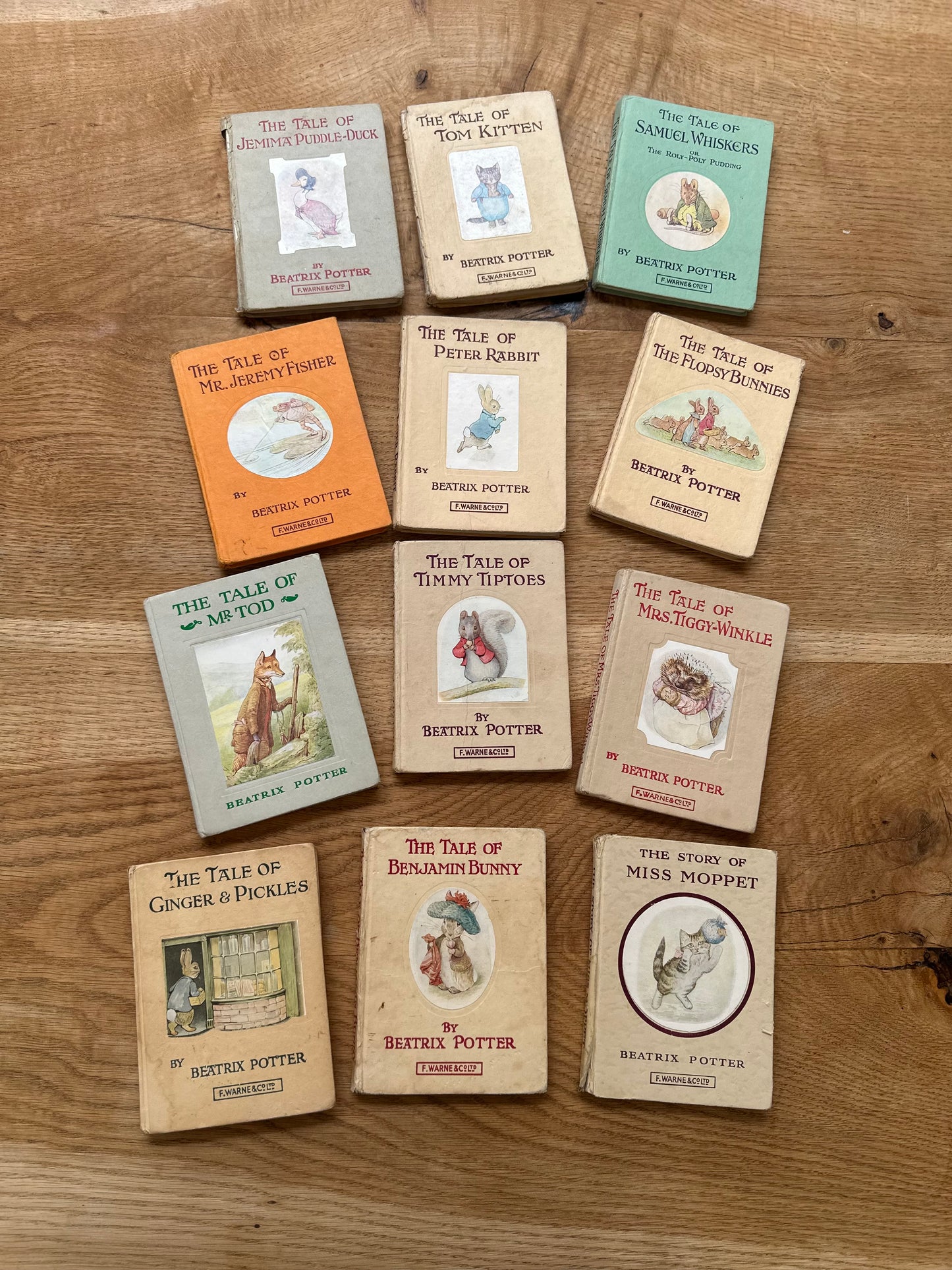 Set of 12 1960s Beatrix potter vintage books