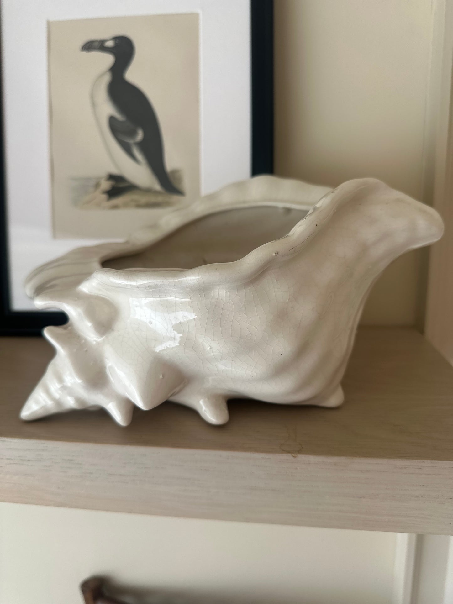 Vintage shell mantle planter
