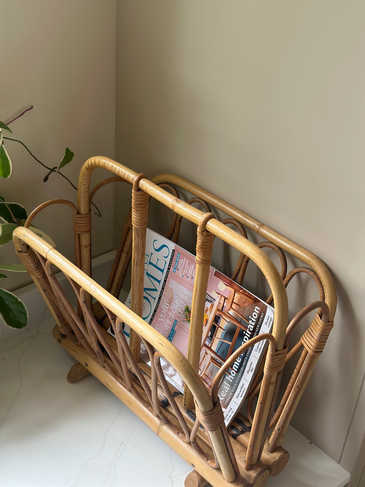 Bamboo 1970s magazine rack - solid rattan