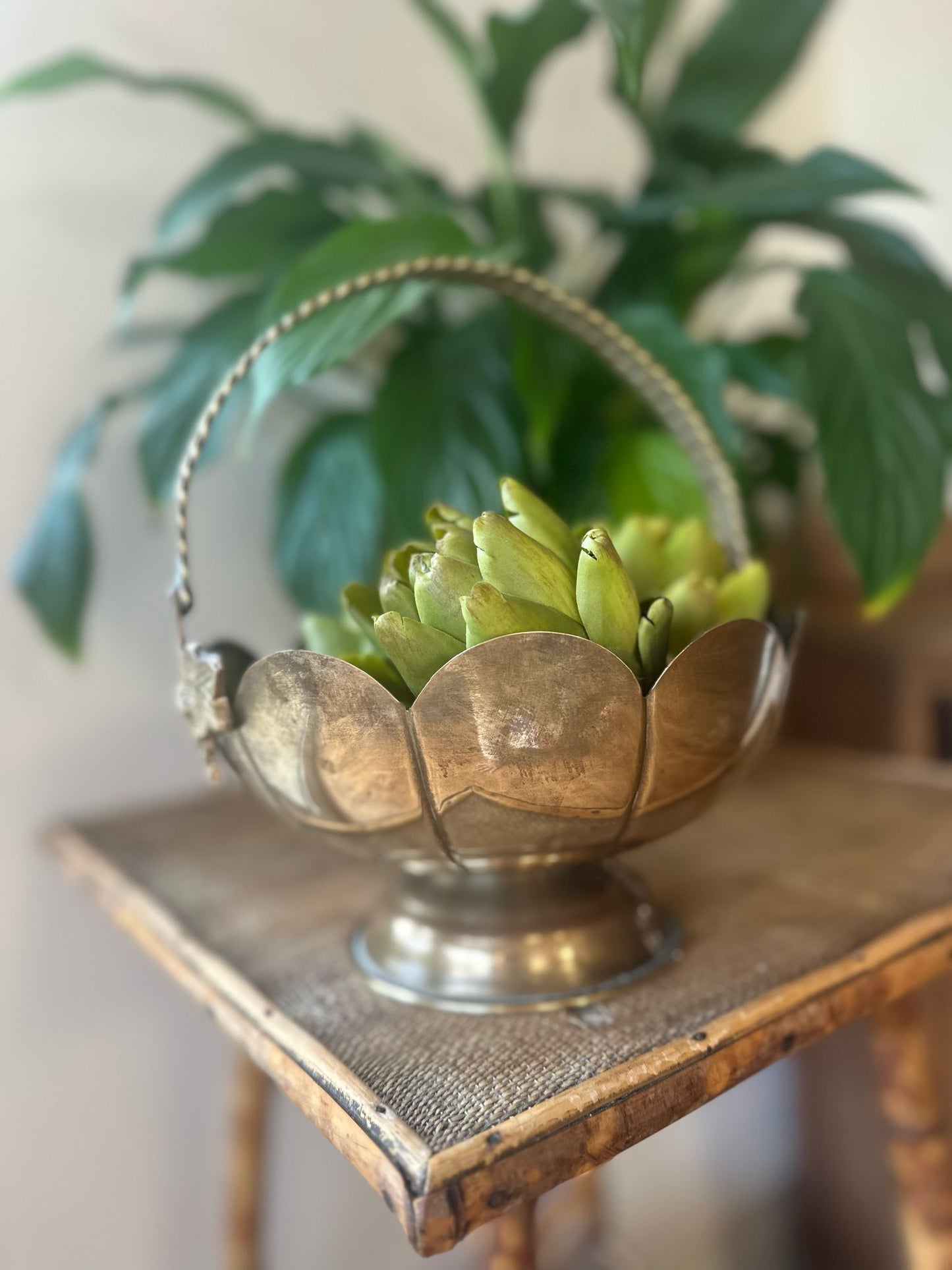 Victorian fruit bowl scallop decorative