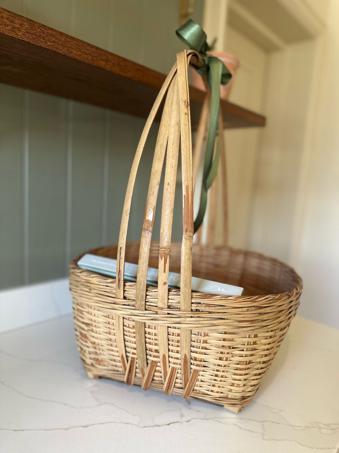 large high handle basket French