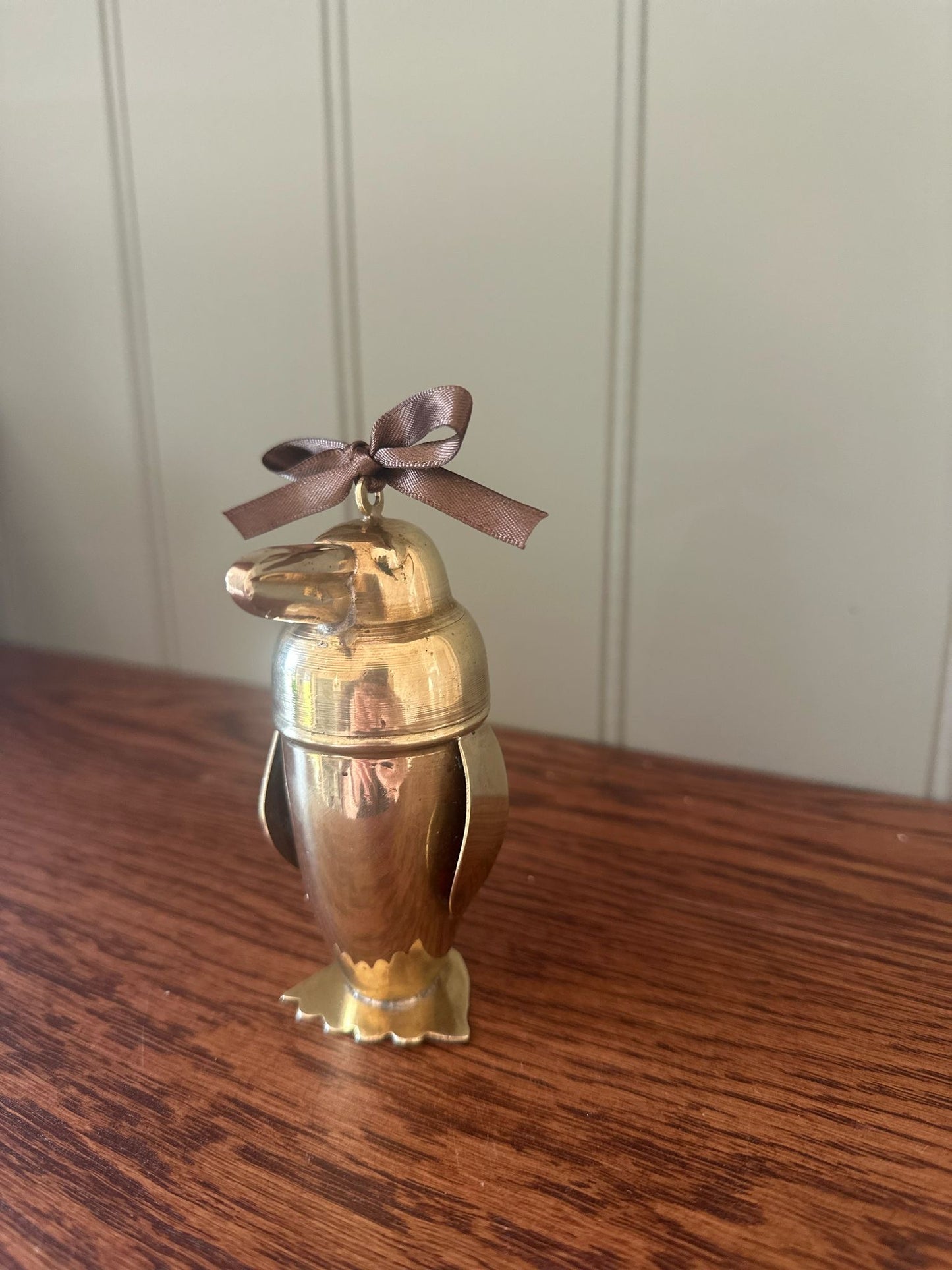 vintage brass MCM penguin vesta match case π§ RARE