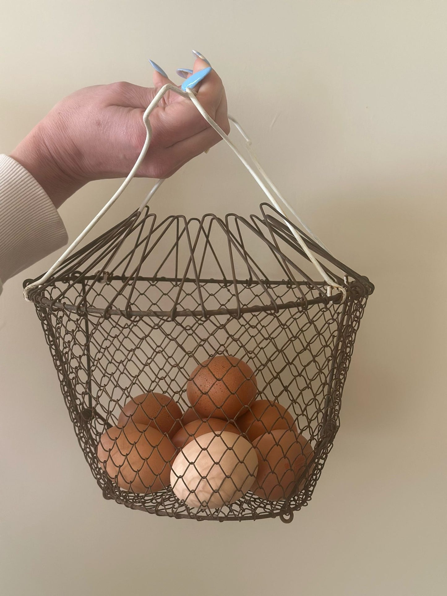 vintage French foldable egg basket - Rare