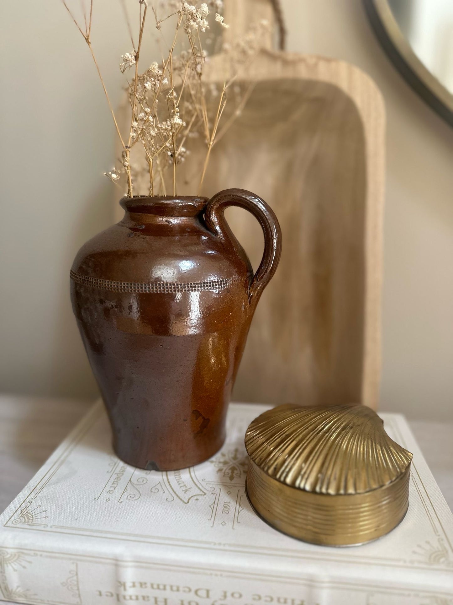 vintage brass trinket box 🐚 shell
