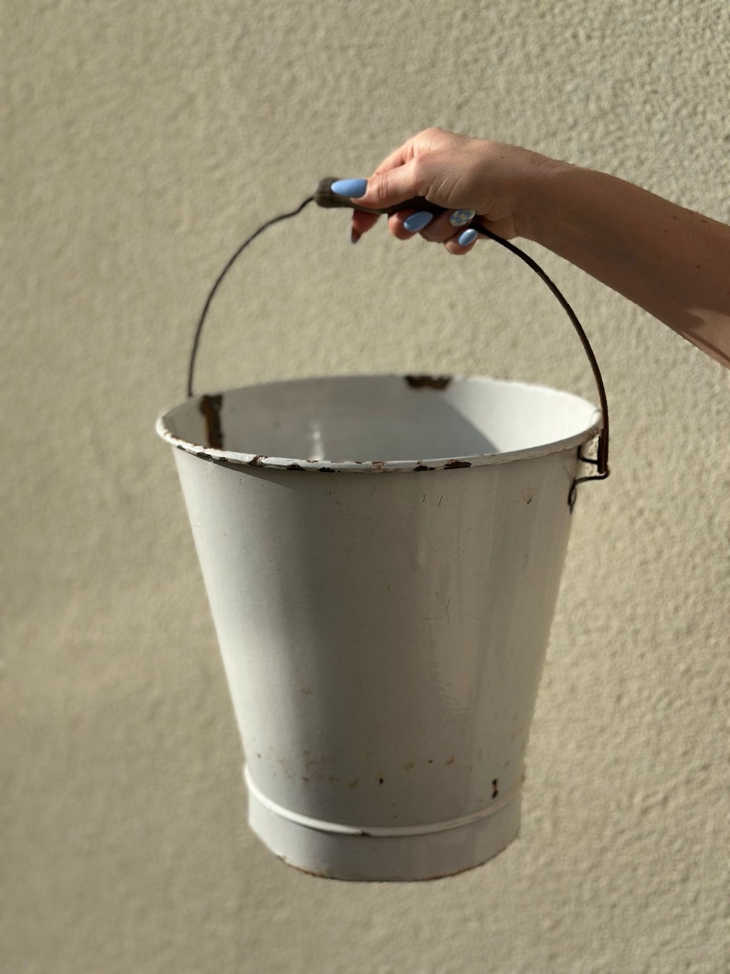 French enamel bucket - planter herbs 🪴