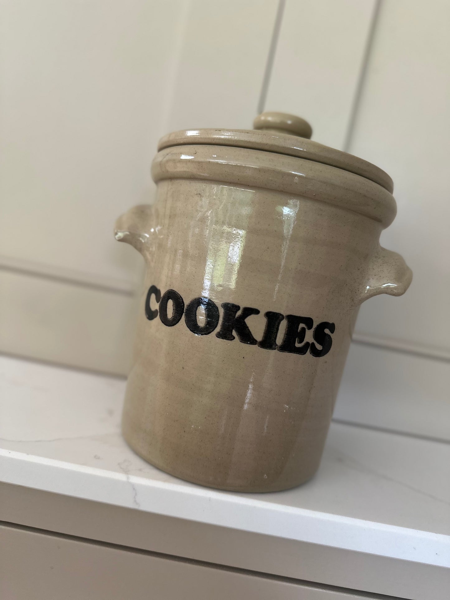Vintage large cookies jar stoneware - farmhouse styling