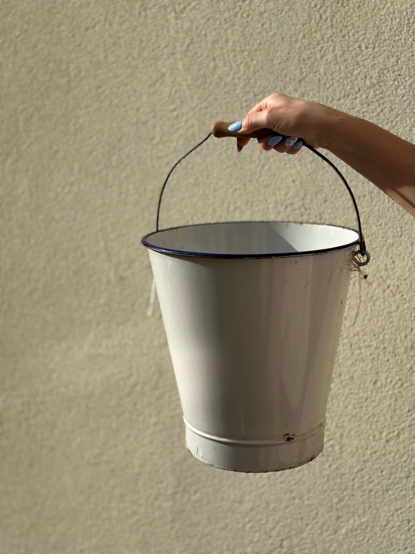 French enamel bucket - planter herbs 🪴