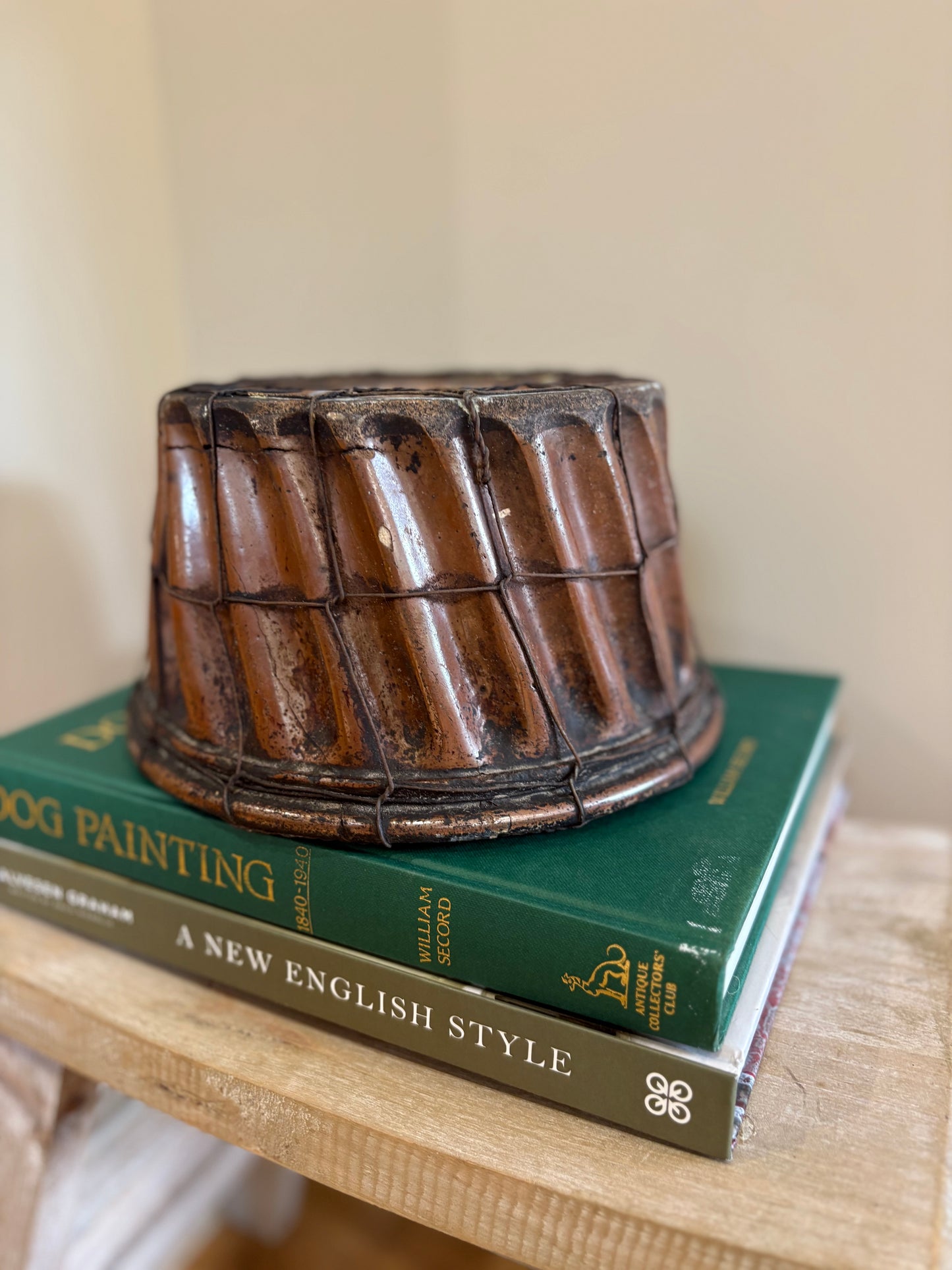 Vintage Italian flan dish