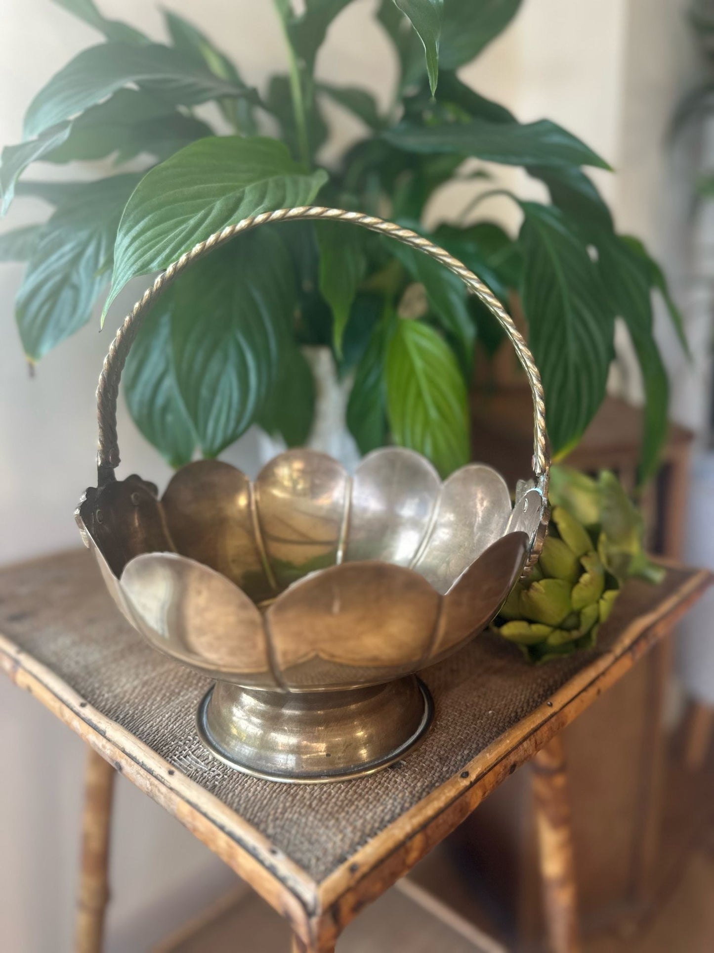 Victorian fruit bowl scallop decorative