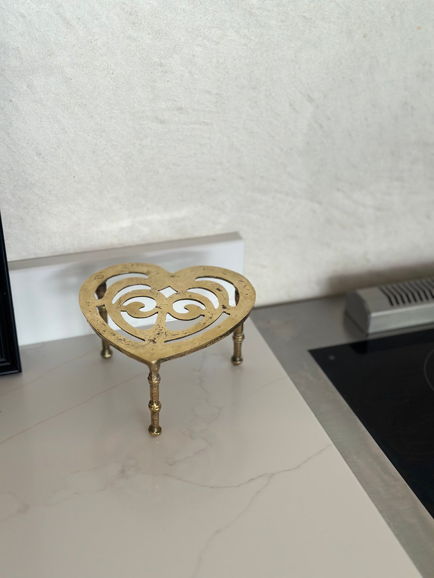Brass heart trivet vintage