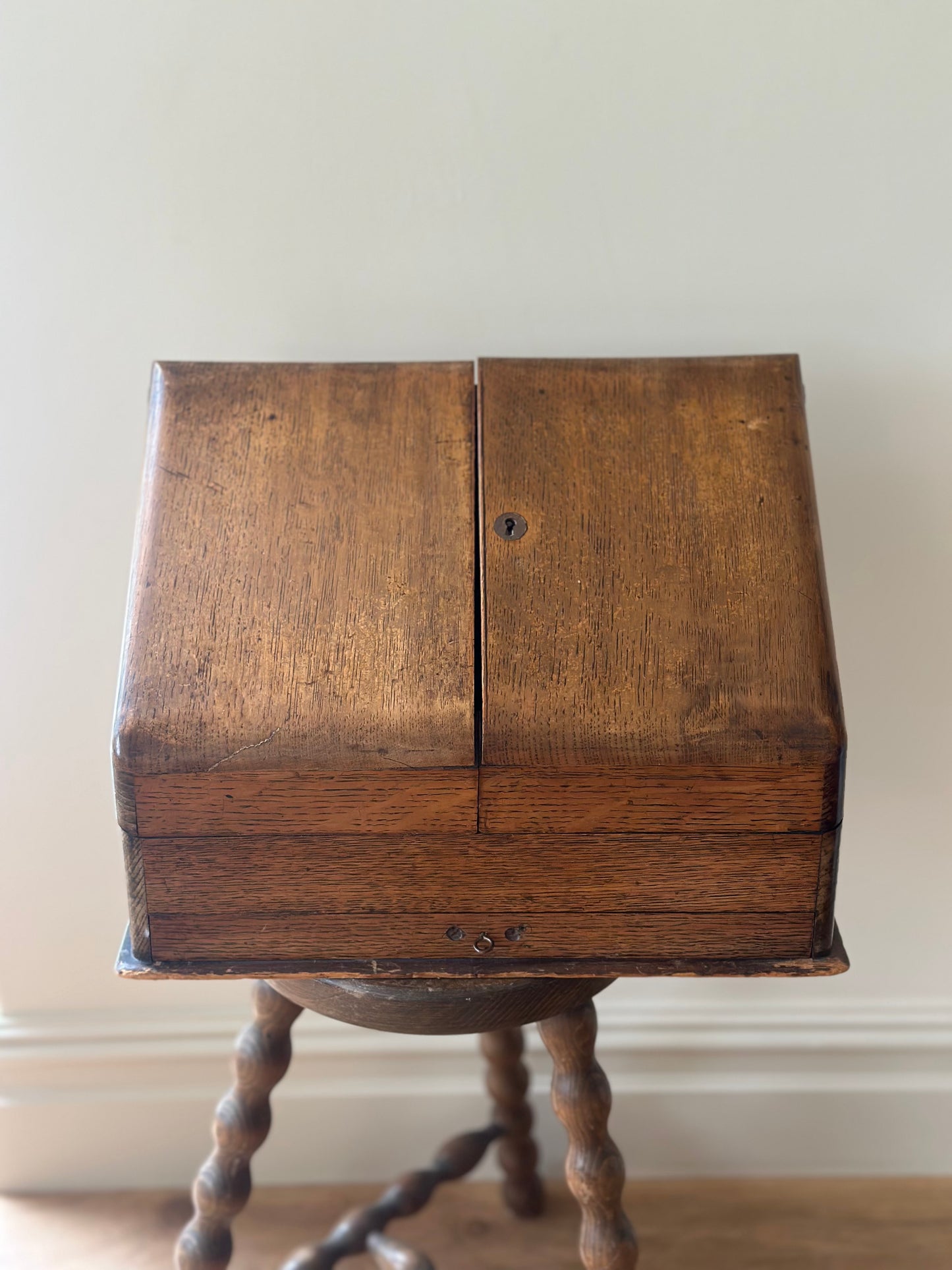 Antique stationary cabinet desk tidy