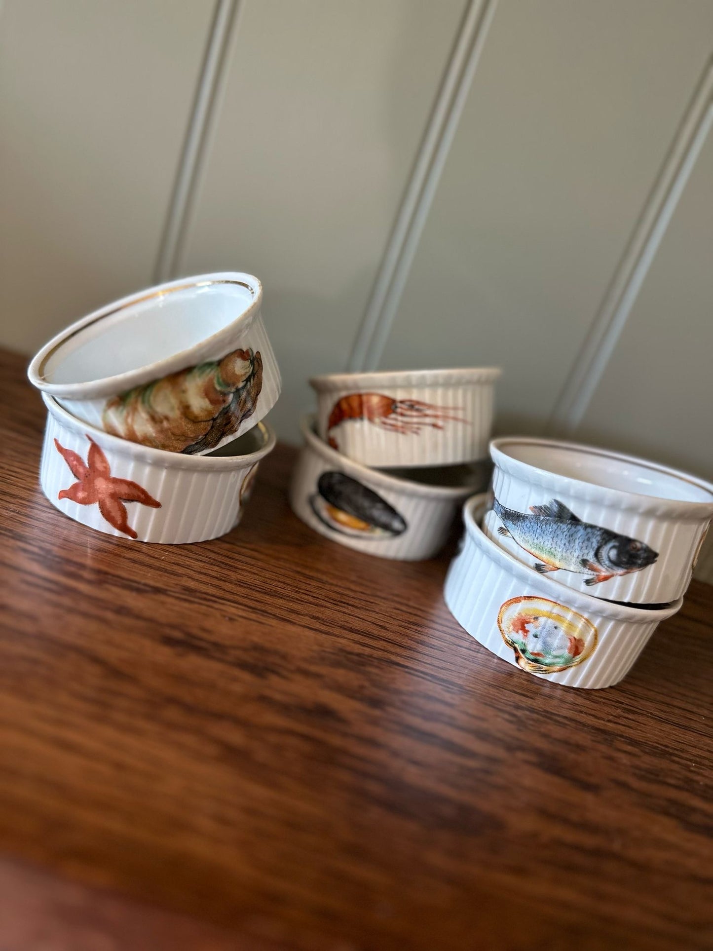 6 x French soufflé ramekin dishes see creatures