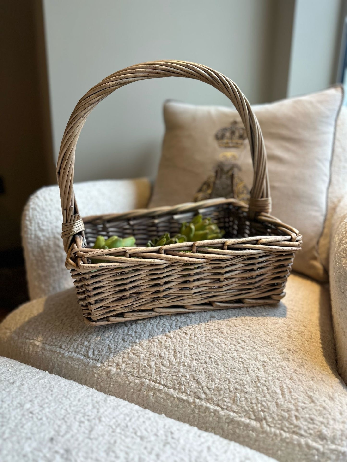 charming vintage basket with handle