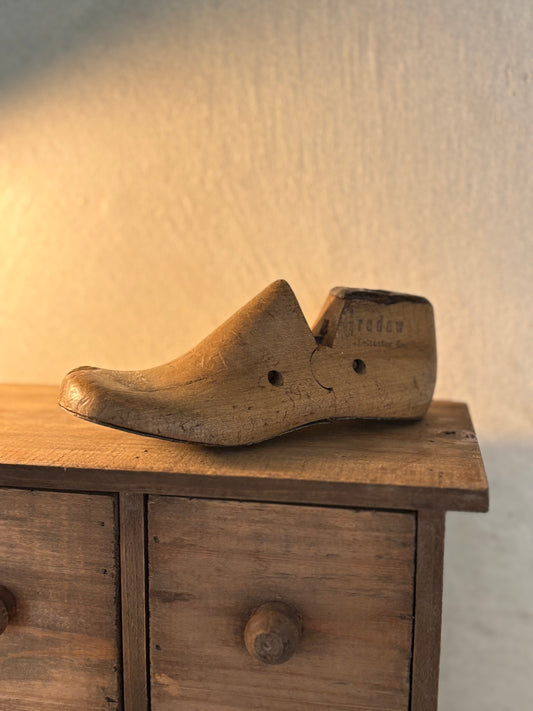 Vintage child’s shoe mould with markings