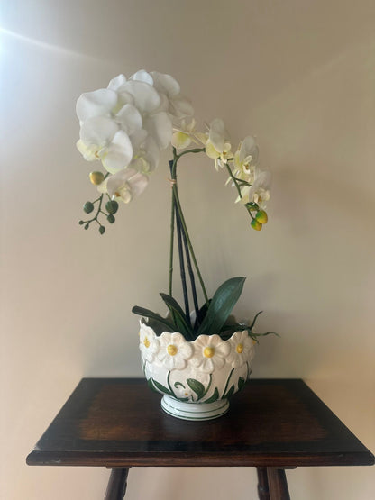 large vintage daisy footed planter Portuguese