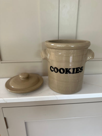 Vintage large cookies jar stoneware - farmhouse styling