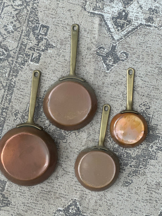 Set of 4 copper & brass hanging frying pans