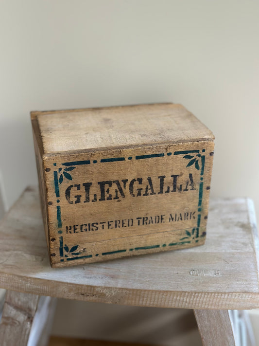 Vintage wood tea box storage