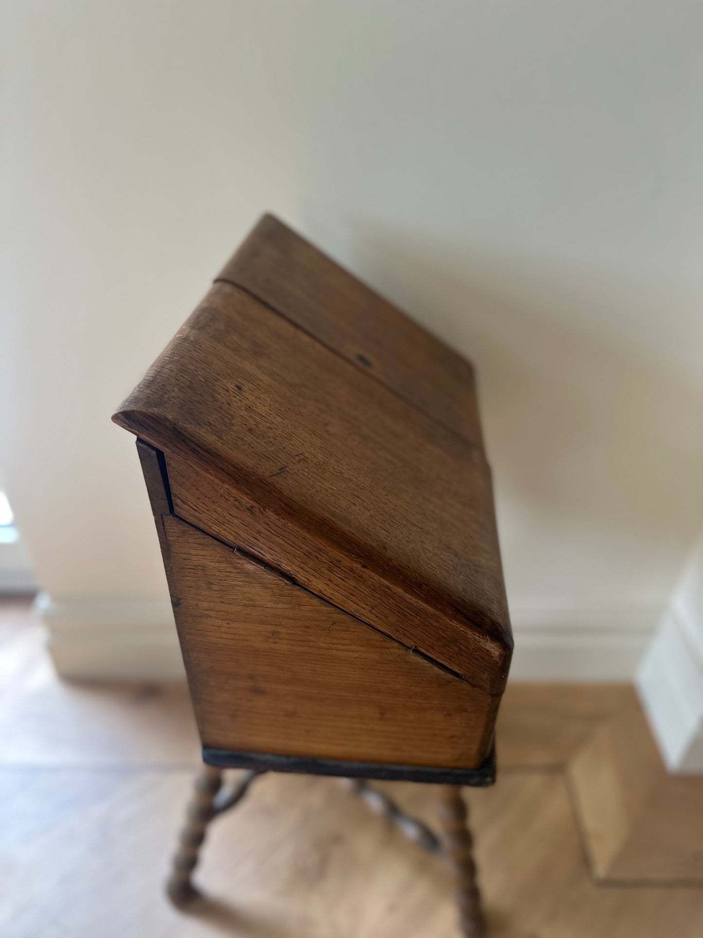 Antique stationary cabinet desk tidy