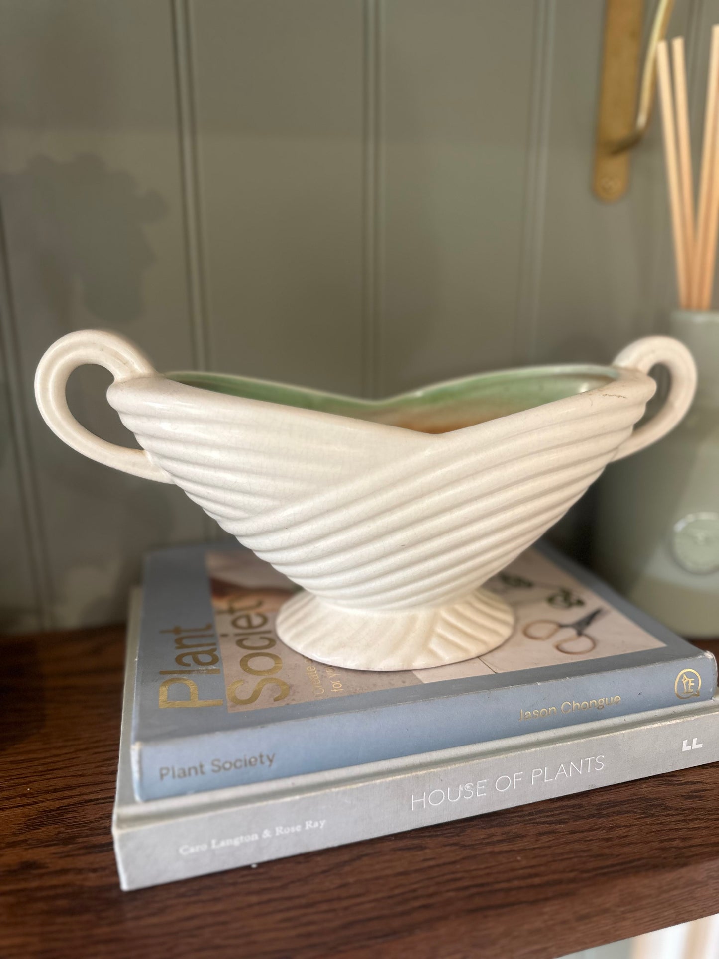 Sylvac mantel planter vintage