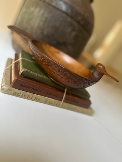 Yugoslavian folk art duck nut / dip bowl