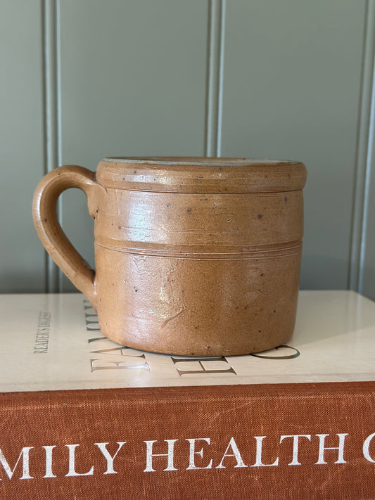 Small French pot vintage