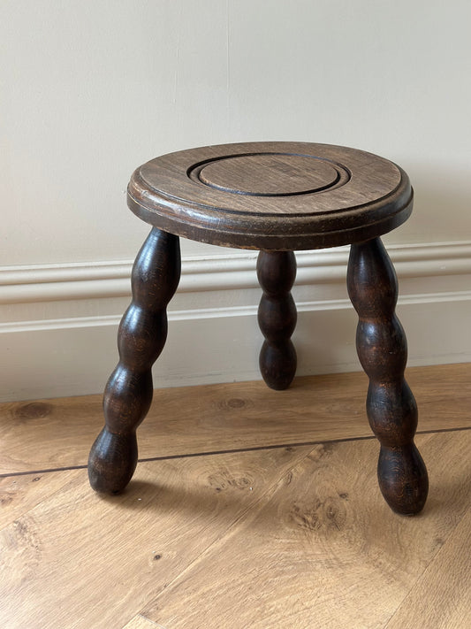 Bobbin leg French stool plant stand