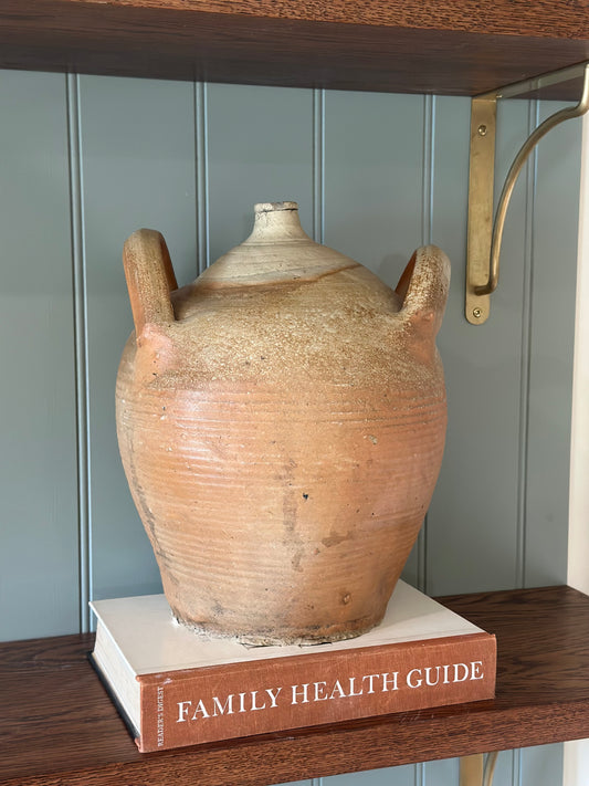 Large French oil pot