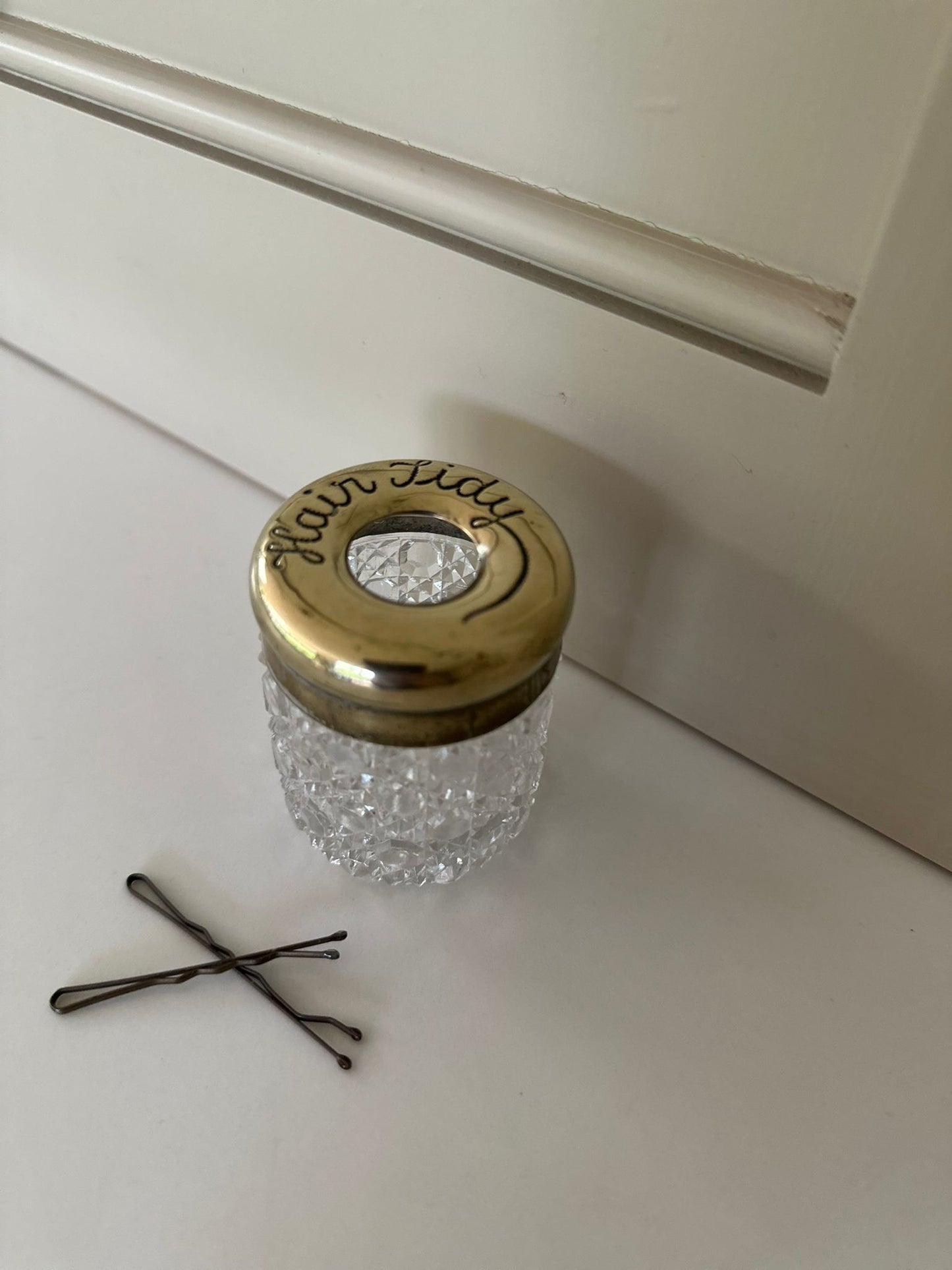 Hair tidy brass & glass pot