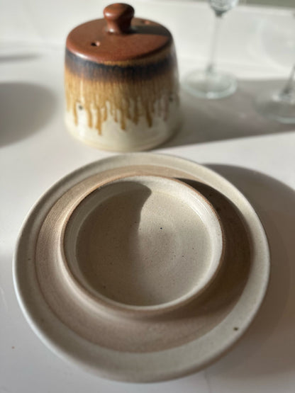 vintage cheese dome / butter dish studio pottery